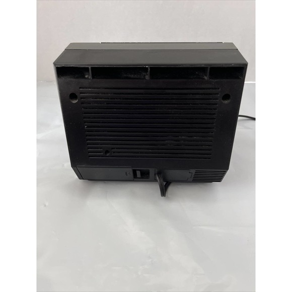 GPX Clock Radio D528G•Digital Clock Display•Analog AM/FM Radio•Alarm Clock - Picture 5 of 8